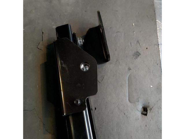 RECARO
BMW seat rails
MINI