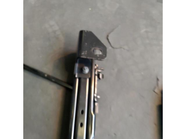 RECARO
BMW seat rails
MINI