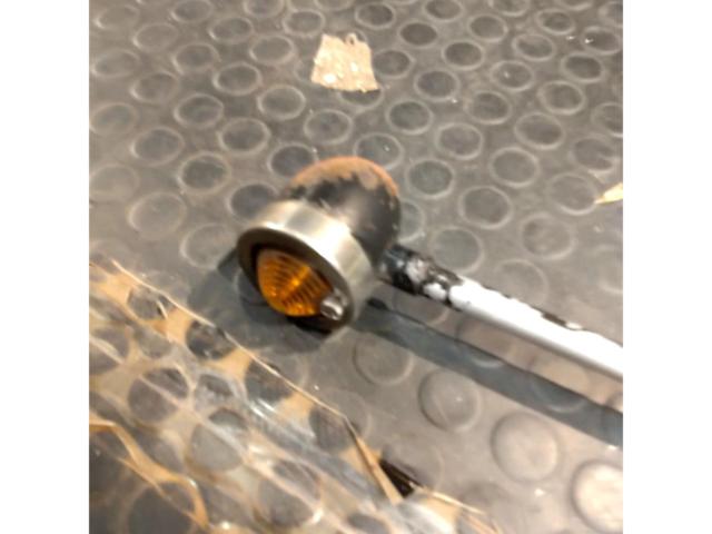メーカー不明 ステー一体型ウインカー