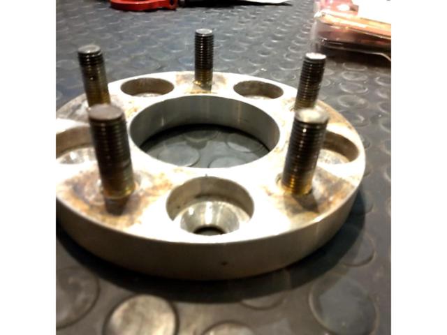 Unknown Manufacturer
Wide tread spacer
114.3-5
20 mm
M12 × P1.5
73Φ