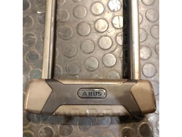 ABUS U字ロック GRANIT X-PLUS 540/300