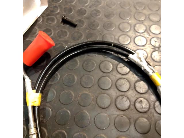 HarleyDavidson
Brake hose