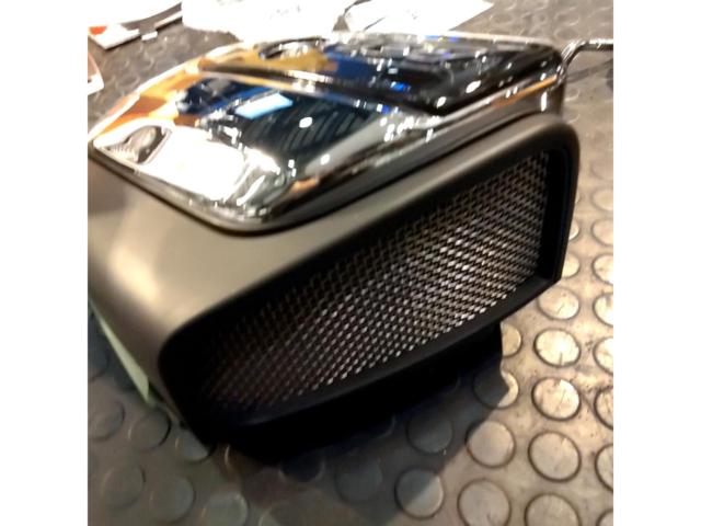 HarleyDavidson
Genuine air cleaner box for Street Glide/FLHXS
