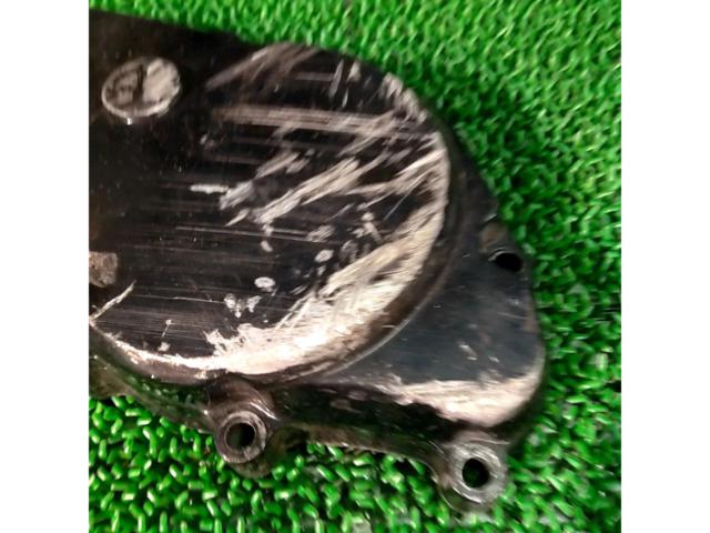 HONDA
Crankcase cover
CB400F
NC17