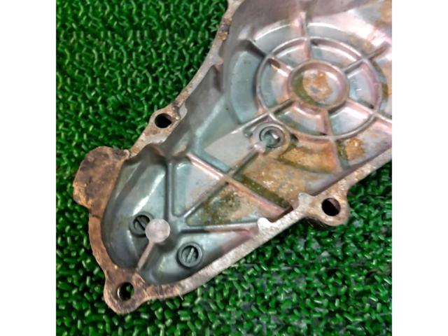 HONDA
Crankcase cover
CB400F
NC17