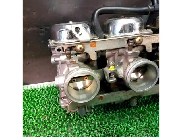 KAWASAKI 純正キャブレータ【ゼファー1100】