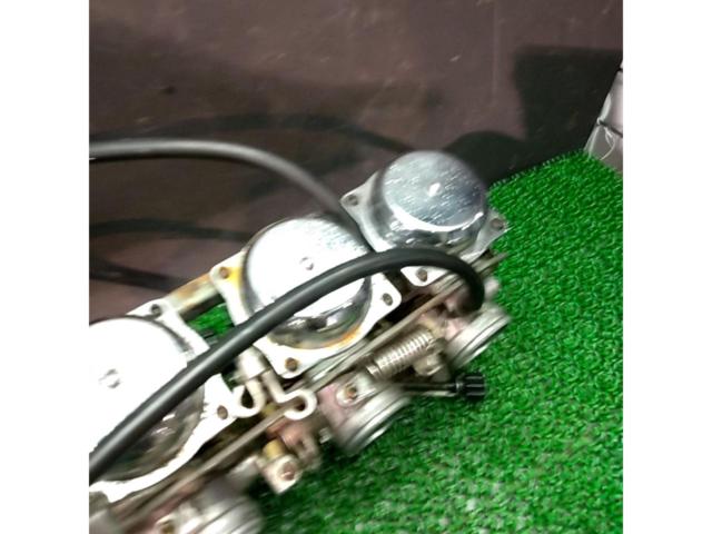 KAWASAKI 純正キャブレータ【ゼファー1100】