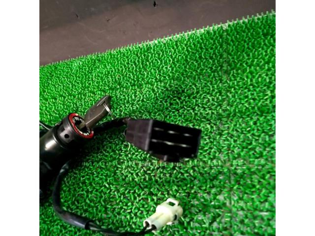 KAWASAKI キーシリンダー【ZX-10R/ZXT00D】
