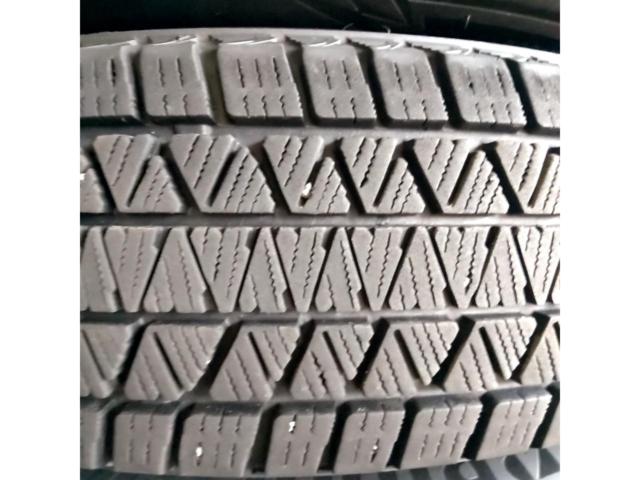 5本スポークホイール+BRIDGESTONE BLIZZAK DM-V3 175/80-16
