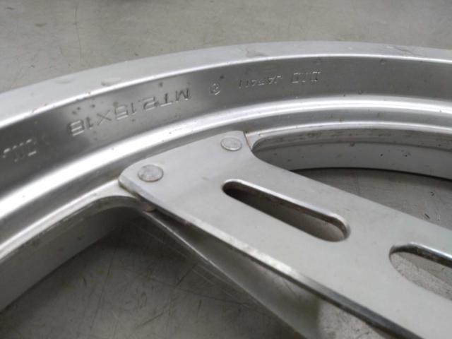 HONDA純正フロントホイール 【250T  MC07】