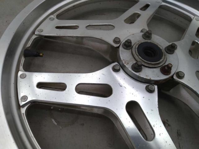 HONDA純正フロントホイール 【250T  MC07】