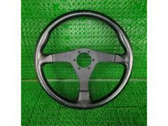 NARDI
Steering wheel diameter: 36mm