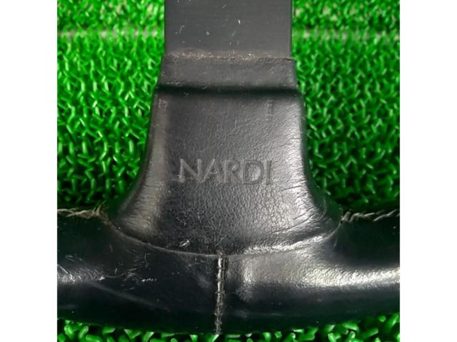 NARDI
Steering wheel diameter: 36mm