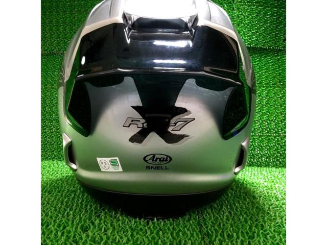 Arai
RX-7 Size: L
59-60cm