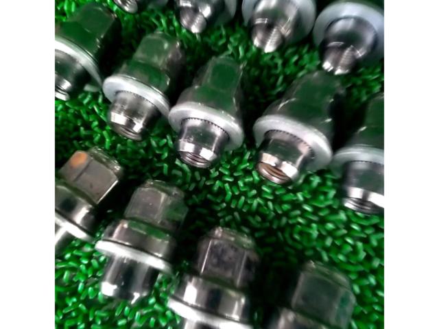 Genuine Toyota black chrome wheel nuts, M12xP1.5/21HEX