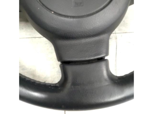 DAIHATSU genuine
MOMO leather steering wheel for L175S/MOVE etc.