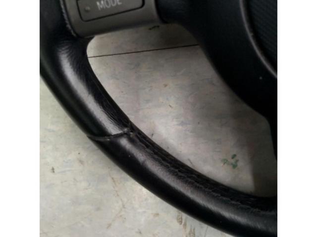 DAIHATSU genuine
MOMO leather steering wheel for L175S/MOVE etc.