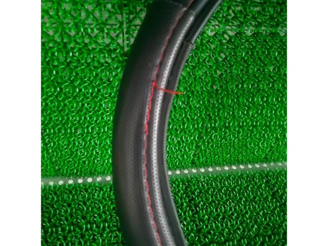 MOMO
Steering Cover