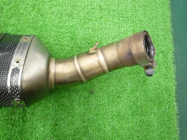 AKRAPOVIC  カーボンスリップオンサイレンサー