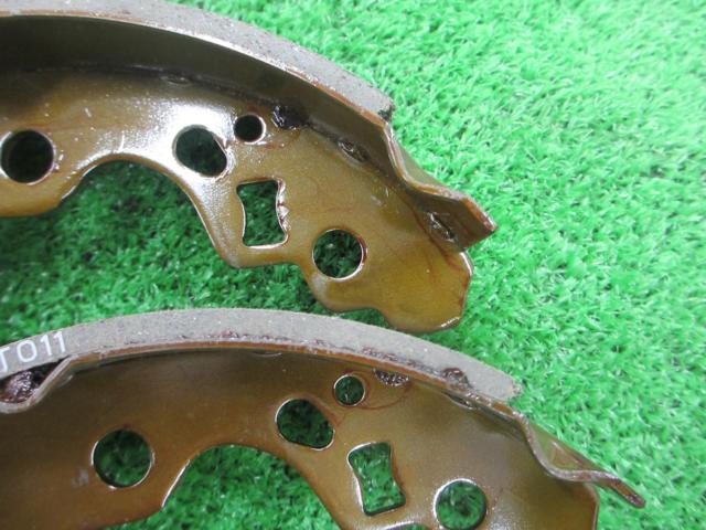 Nissan original (NISSAN)
Brake shoe
44060-4A01B