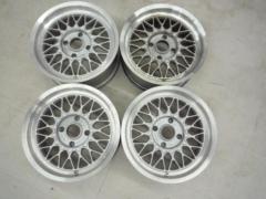 ※ runout
Check for bends before putting the items out to sell.
BBS (BB es)
RG028
Is this a genuine optional part for the R31 Skyline?