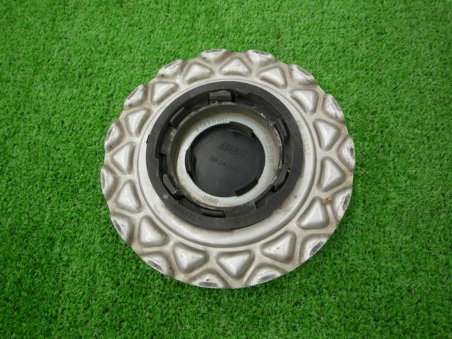 BBS (BB es)
Center cap
Only one
(09.24.036/09.23.134)