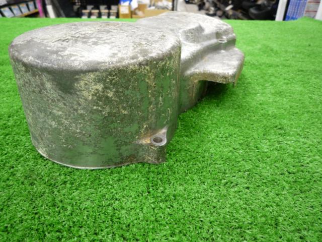 HONDA JAZZ 50
Genuine sprocket cover