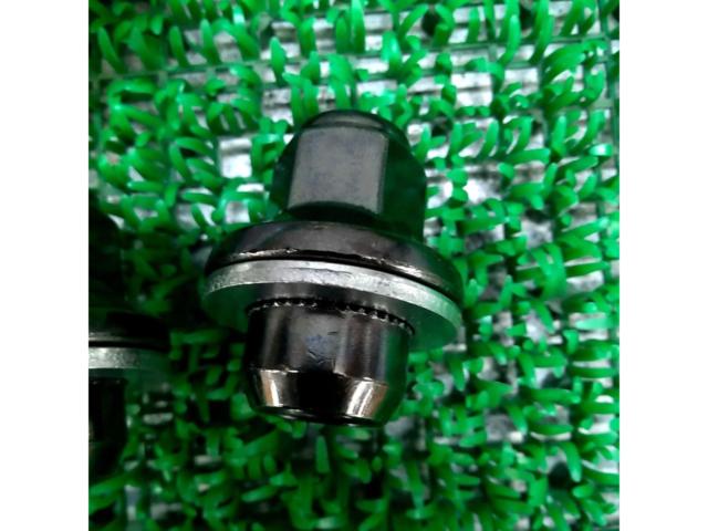 【トヨタ純正】セキュリティ平座ロックナット MSC12-00006 M14×P1.5