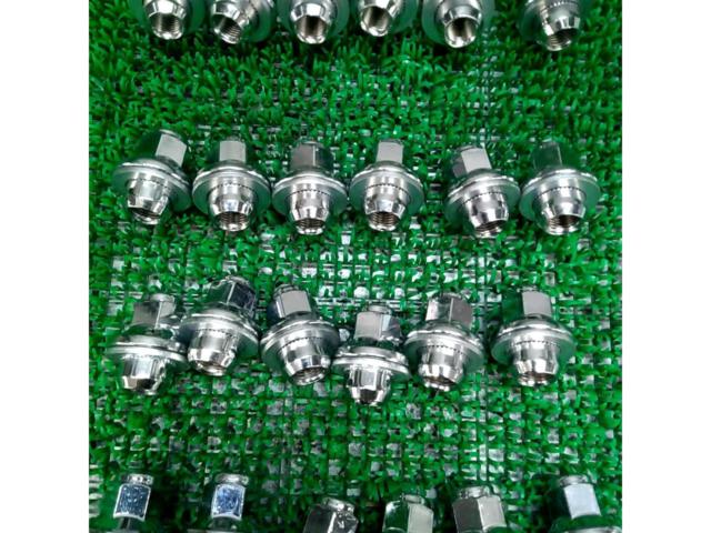 【トヨタ純正】平座ナット M14×P1.5 24個