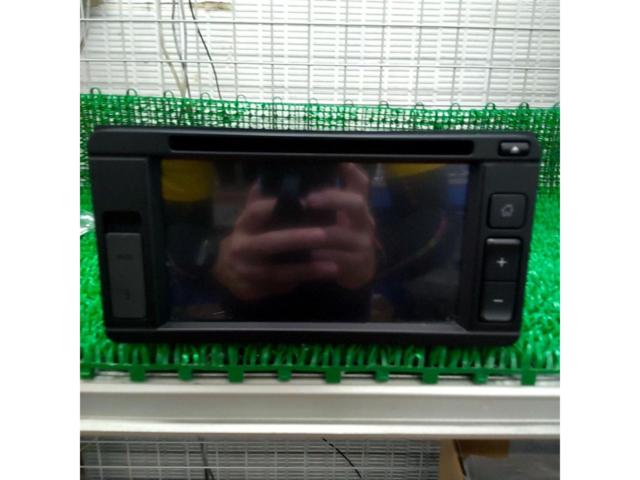 【ダイハツ純正】6.2インチ ディスプレイオーディオ CD/DVD/USB/フロントAUX