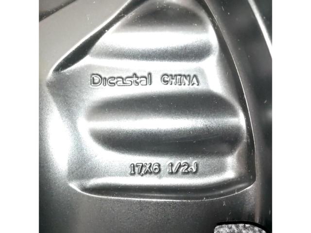 Genuine Nissan parts
Note Aura (E13
G grade)
Original aluminum wheel