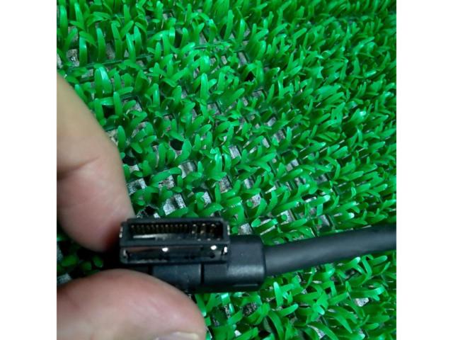 Slightly flawed 2.5m RGB cable (navigation connection cable)
What a find!