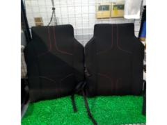Unknown Manufacturer
Reclining cushion
Two
