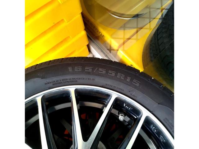 イエローハット F-Direction WM-8+MAZZINI ECO 207 165/55R15