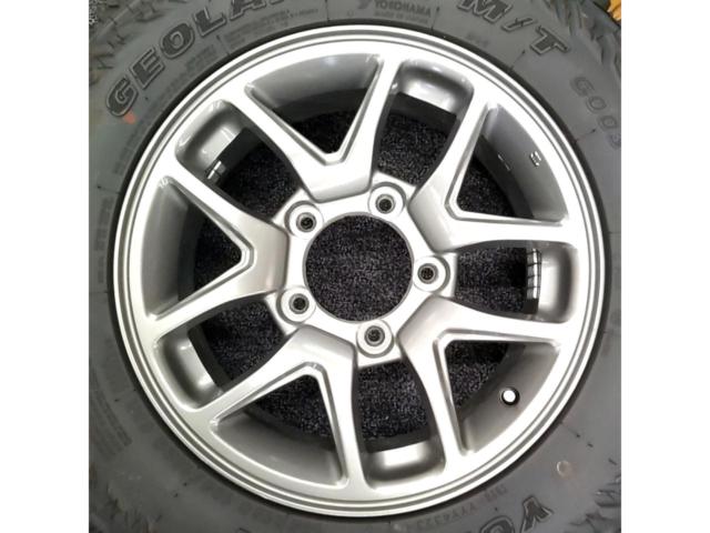 【スズキ純正】ジムニー(JB64W) 純正ガンメタホイール 4本+【YOKOHAMA】GEOLANDER M/T G003 195R16C 104/102Q 6PR 4本