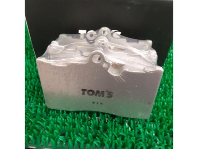 TOM’S ブレーキパッド パフォーマ 0449P-F0671