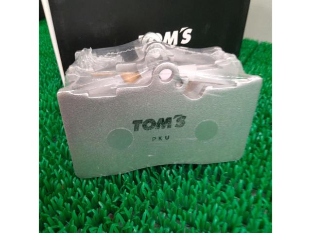 TOM’S ブレーキパッド パフォーマ 0449P-F0671