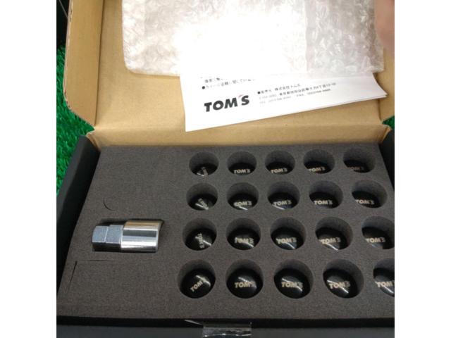 TOM’S セキュリティホイールナット 42623-TS002B