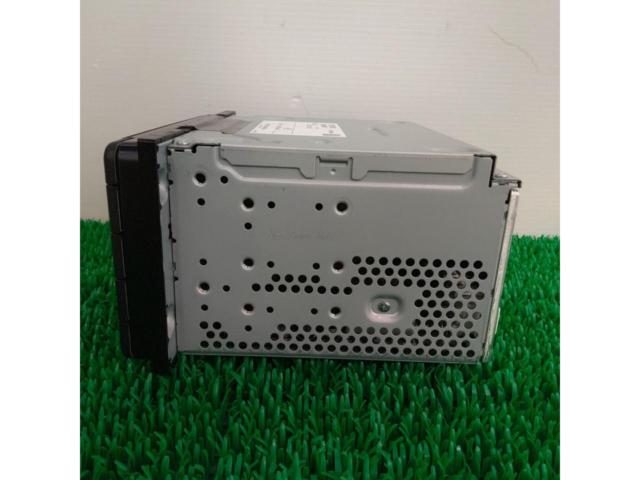 Toyota genuine
08600-00P10
DEH-8068ZT
CD player + AM/FM tuner