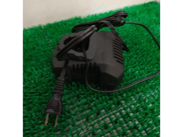 ASTRO PRODUCTS DC10.8V 充電式 ダブルアクションポリッシャー AP050897