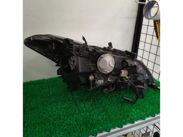 日産 Y51フーガ 前期 純正ヘッドライト