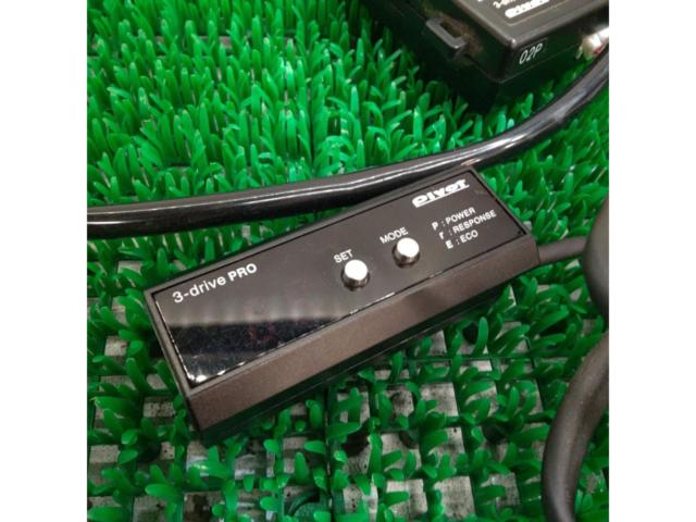 Pivot 3drive PRO + TH-2C + 3DP スロットルコントローラー ジムニーシエラJB74で使用
