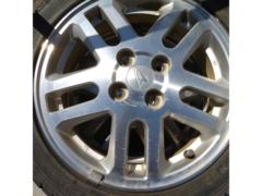 Four genuine Daihatsu wheels only.
Alloy Wheels