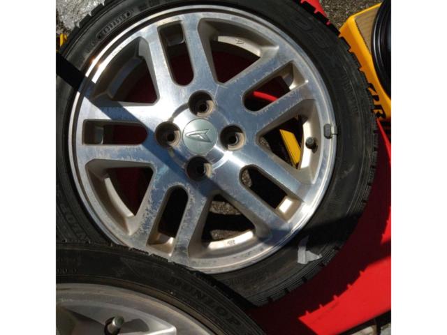Four genuine Daihatsu wheels only.
Alloy Wheels