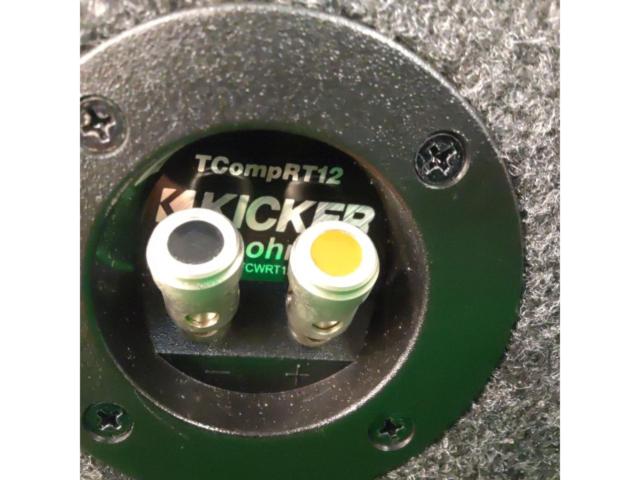KICKER 43TCWRT124 ボックス付きサブウーハー