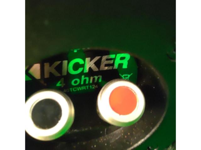 KICKER 43TCWRT124 ボックス付きサブウーハー