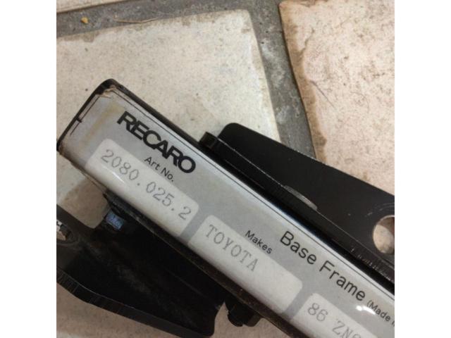 RECARO リクライニングシートレール 運転席側 【GR86・86・BRZ/ZN8.6.ZD8.ZC6】