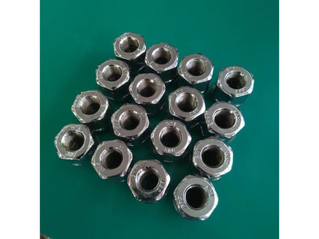 BBS
Penetration
16 aluminum nuts
M12
P1.5