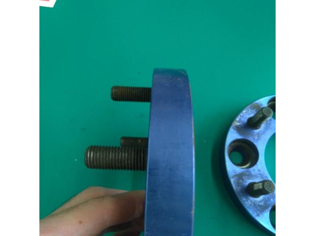 メーカー不明 ワイドトレッド スペーサー M12 P1.5 114.3-5H 20mm