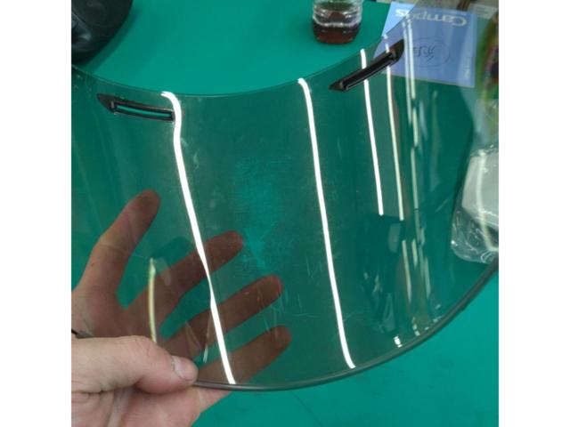 Arai
EXCEEDS
Z87.1 / VESC-8
Mirror
Smoke Shield